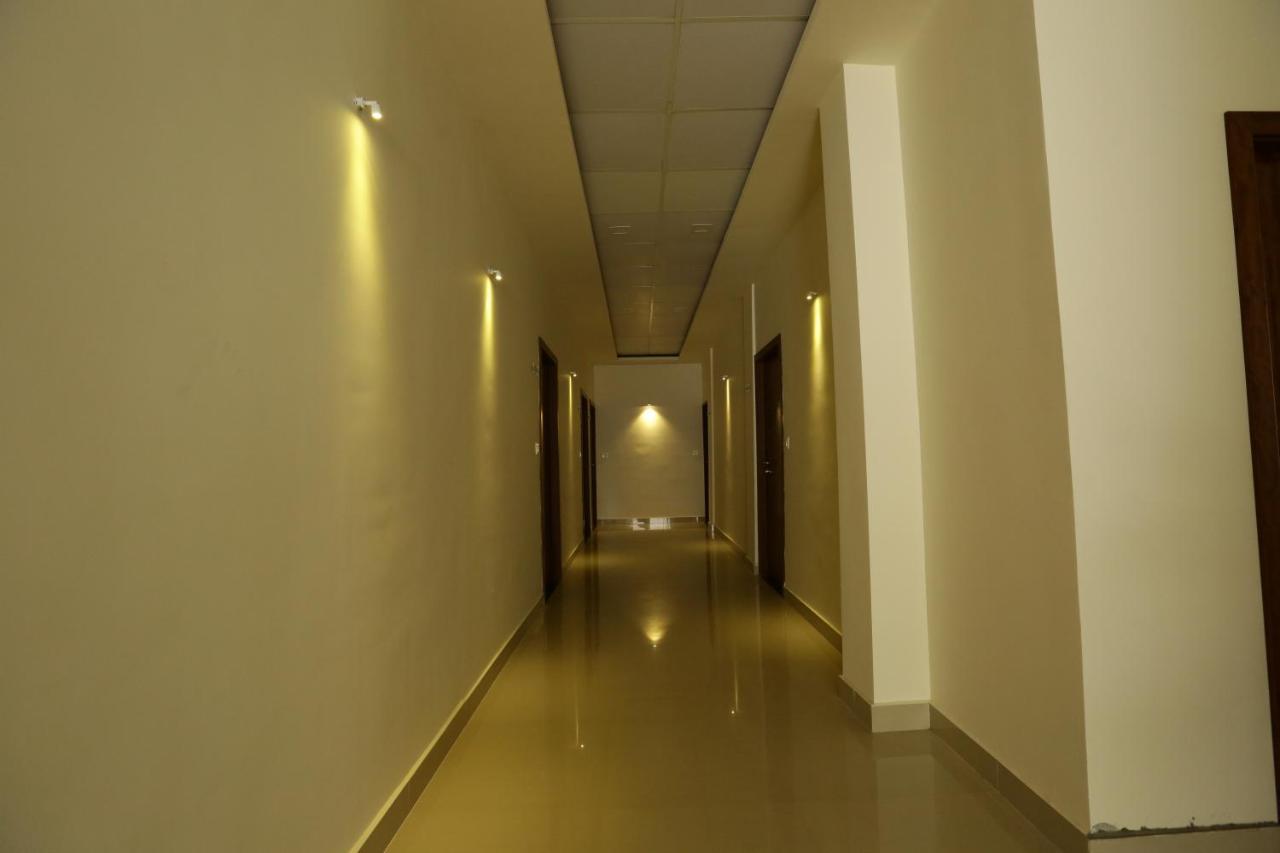 Le Noor Hotel Kochi Exterior photo